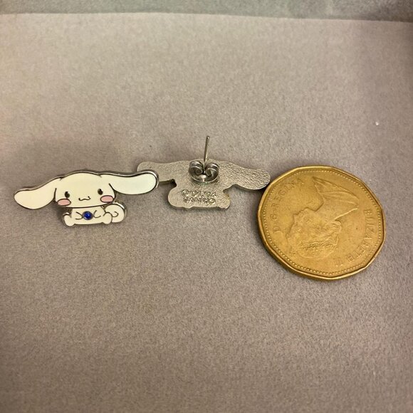 Sanrio Cinnamoroll earring - Picture 3 of 3